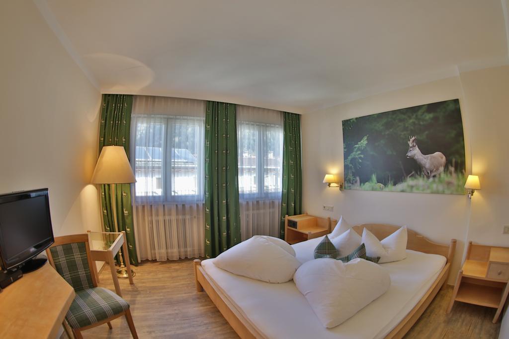 Pension Gletscherblick Fulpmes Room photo